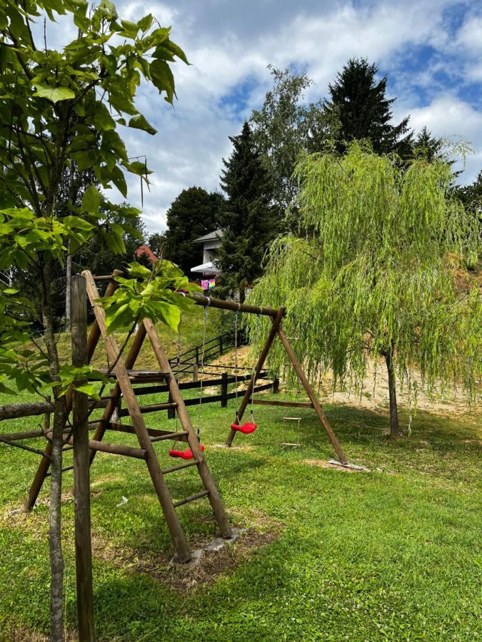 Hotel Green River - Robinzonski Kamp Duga Resa Zewnętrze zdjęcie