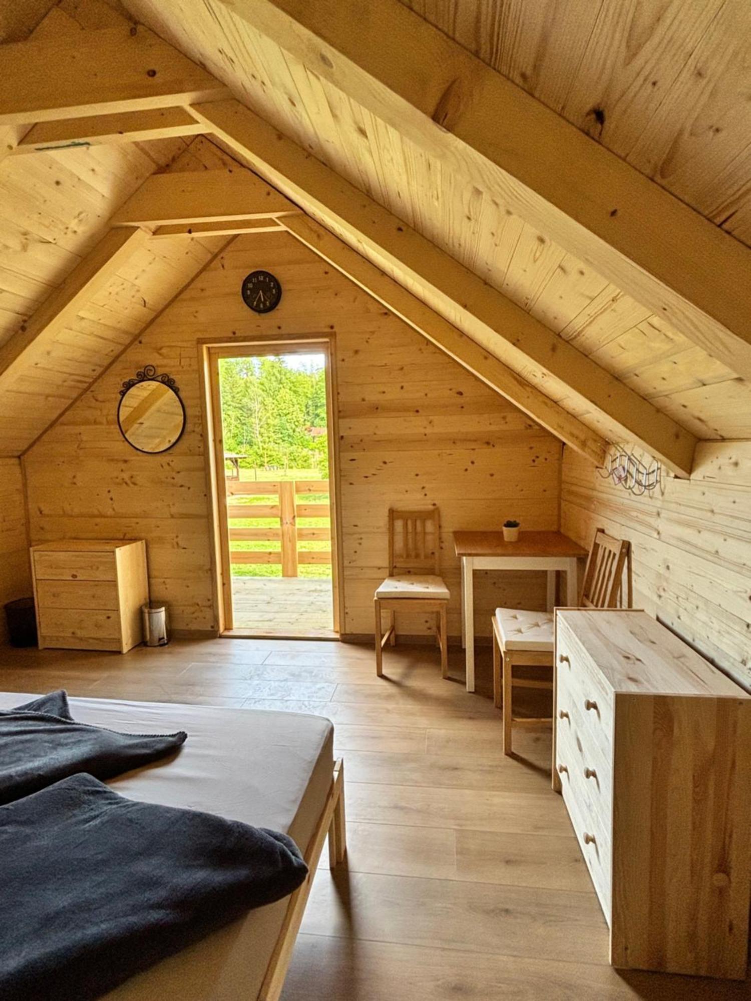 Hotel Green River - Robinzonski Kamp Duga Resa Zewnętrze zdjęcie